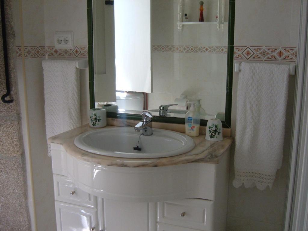 Casa Xan da Pena Guest House Villarmayor  Bilik gambar