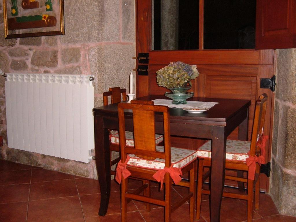 Casa Xan da Pena Guest House Villarmayor  Luaran gambar